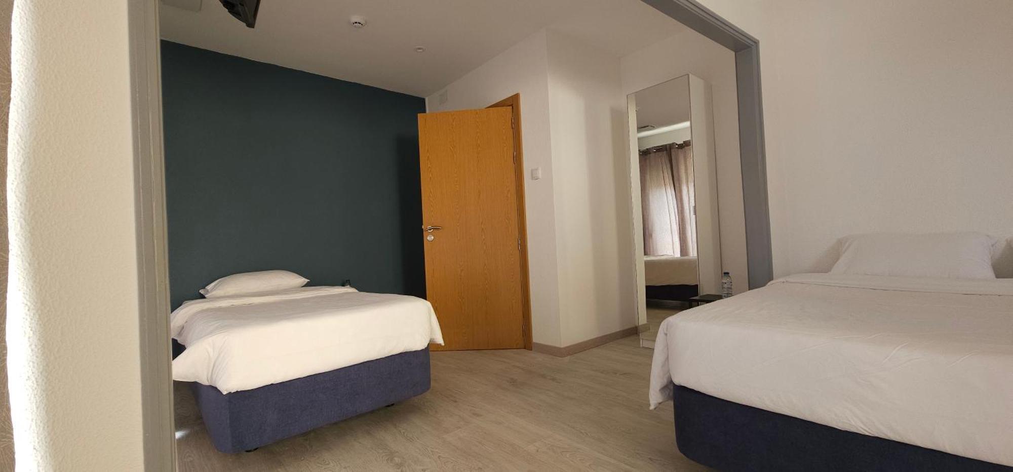 Marinha Garden Inn - Al Marinha Grande Exterior photo